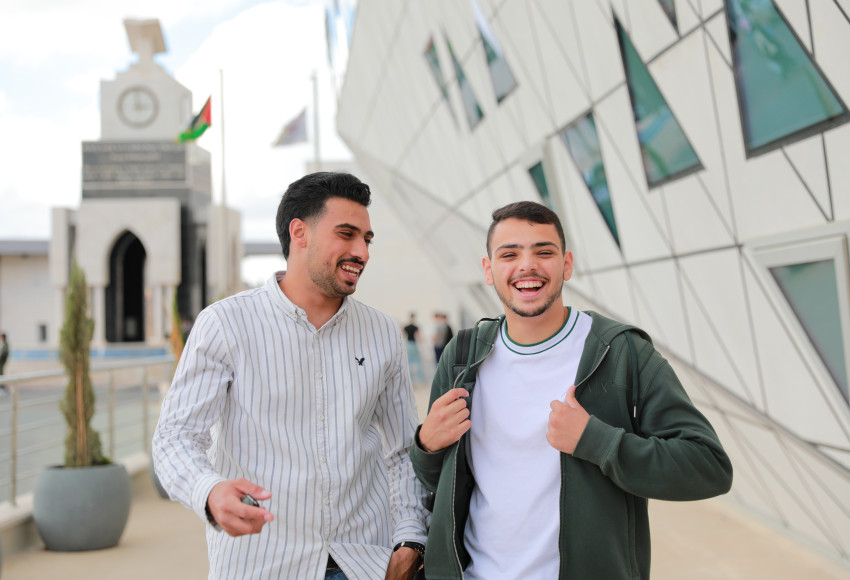 الحياة الجامعية في حرم الجامعة - رام الله
